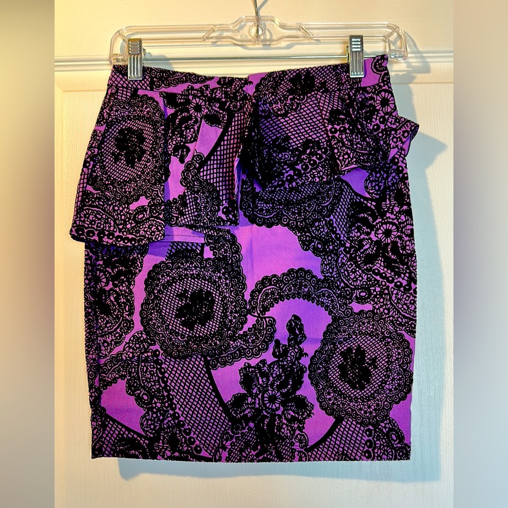 ASOS Asymmetrical Peplum Skirt in Purple Floral Pattern - Size 4